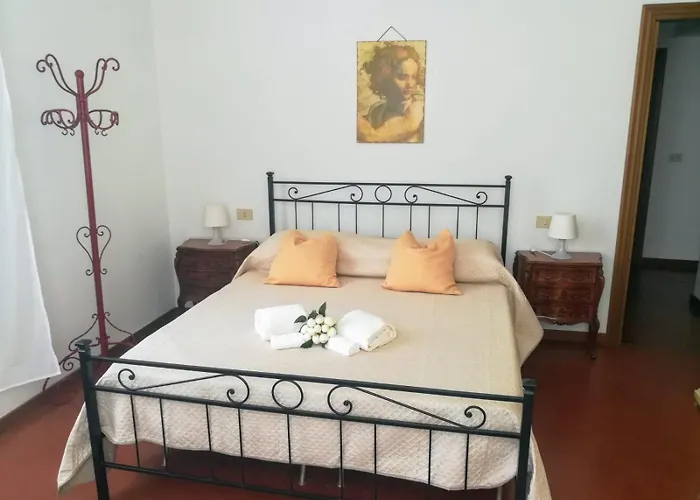 Apartment La Casa Del Palombaro La Spezia